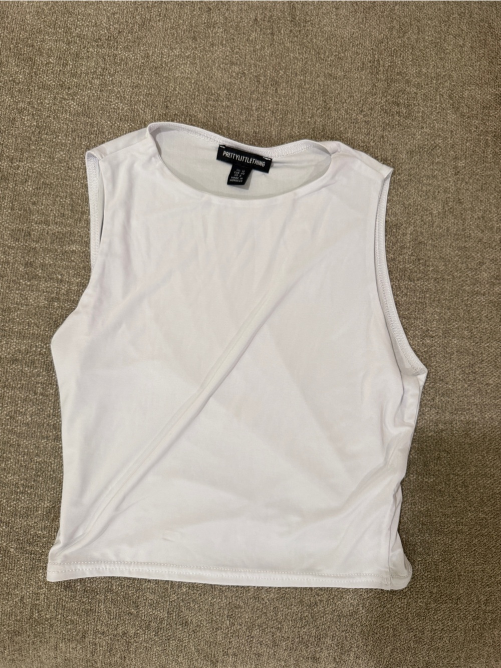 PrettyLittleThing White Sleeveless Crop Tank Top